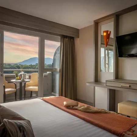 Gleneagle 4*
